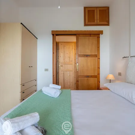 Relaxing Sunlit Getaway Διαμέρισμα *