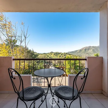 Relaxing Sunlit Getaway Villasimius