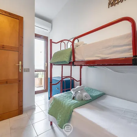 Relaxing Sunlit Getaway Apartmán