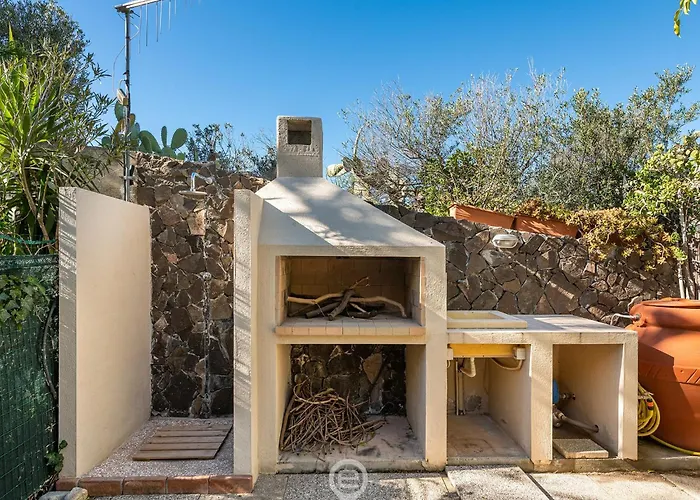 Relaxing Sunlit Getaway شقة فيلاّسيمِيوس