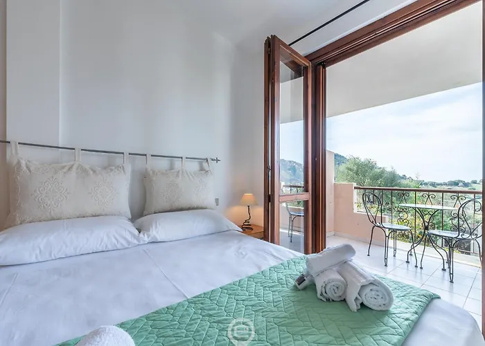 דירה Relaxing Sunlit Getaway *