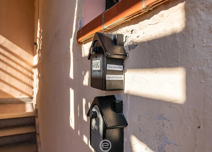 דירה Relaxing Sunlit Getaway