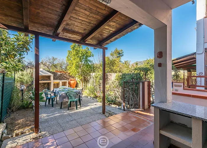 דירה Relaxing Sunlit Getaway *